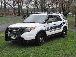 Communities struggle to find new police officers