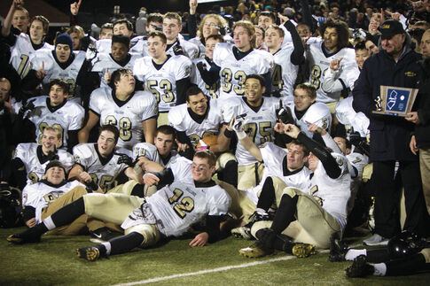 Hopewell Valley football celebrates historic Central Jersey win