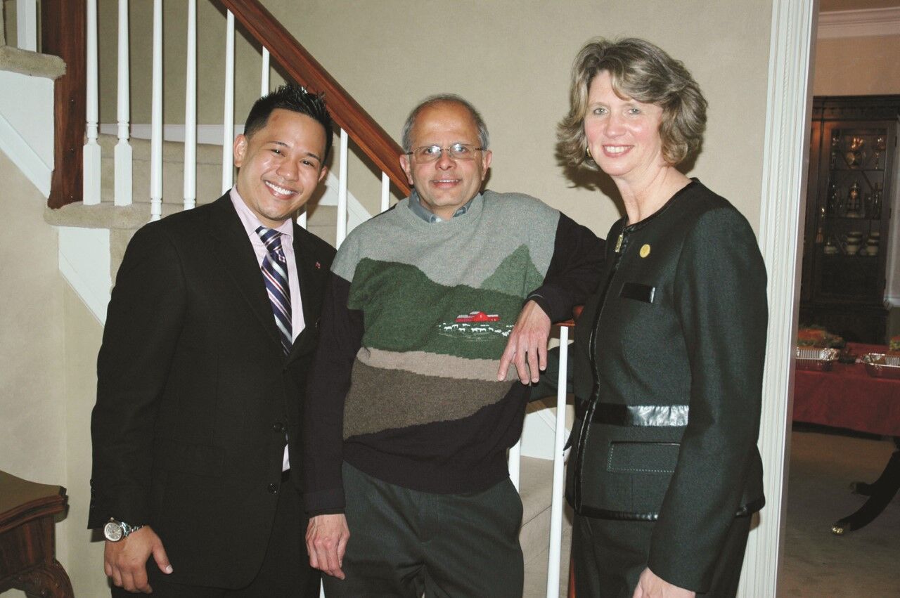 thumbnail_2013 election Hemant with Mendonez and Geevers