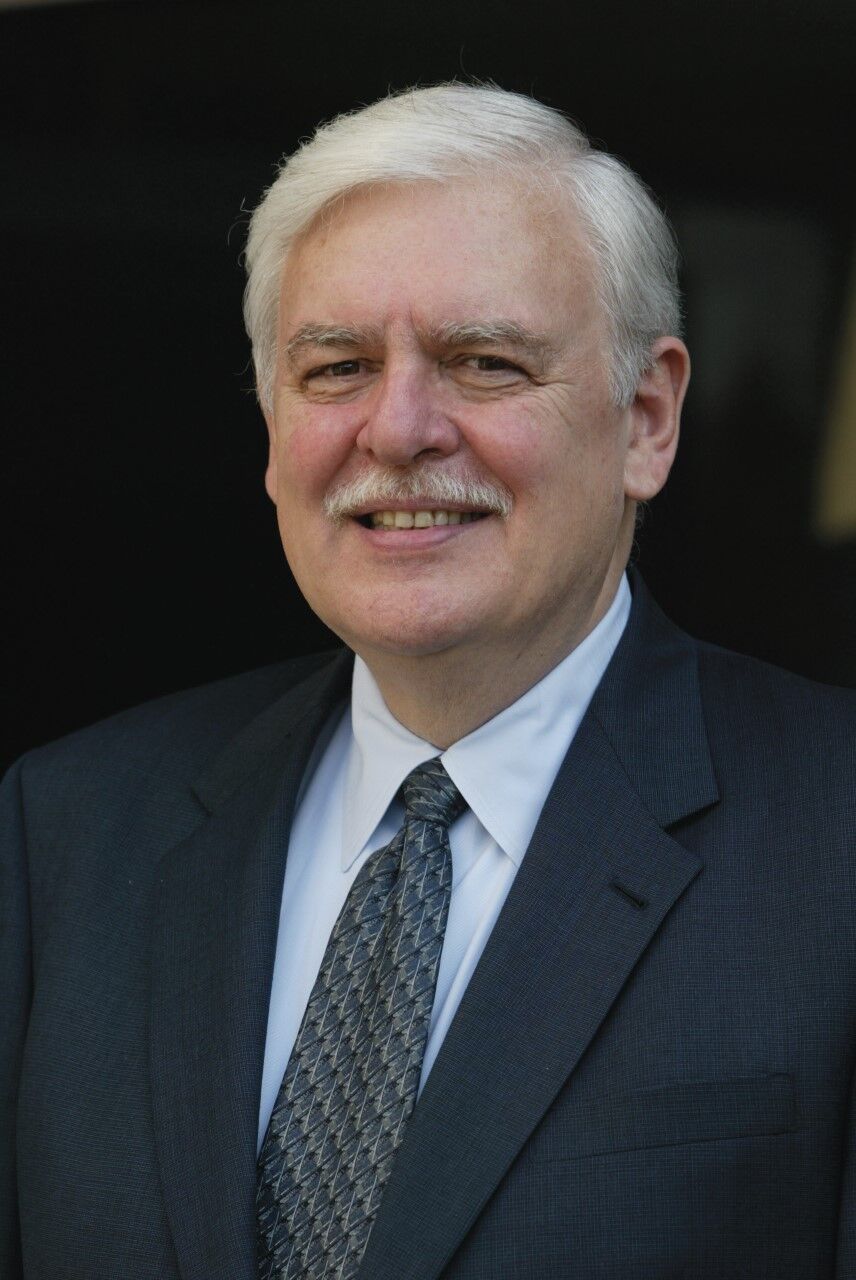 thumbnail_Cantu Dark Bkgrd #2