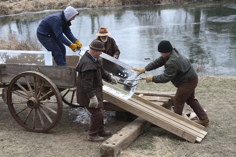 Howell Living History Farm opens 2017 season with ice harvest