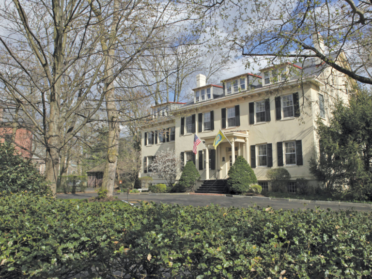 Nassau Club: how his club became their club