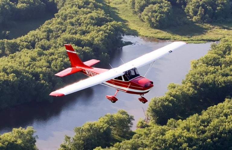 Lawrence pilot James Drake donates training time