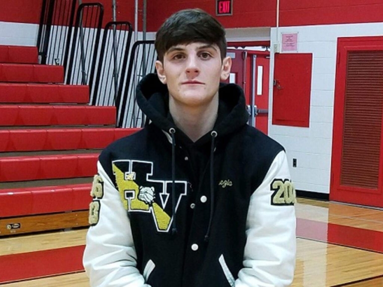 Jacob Venezia turns mocking into motivation for HoVal wrestling