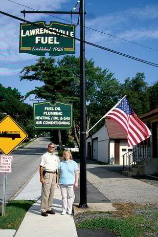 web1_2009-09-LawrencevilleFuel.jpg