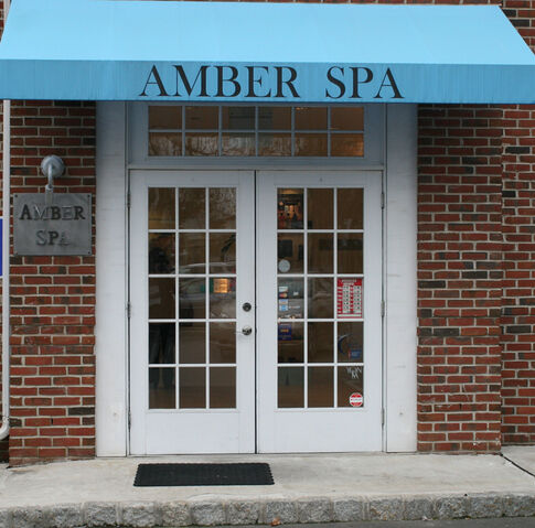 web1_2009-12-AmberSpa.jpg
