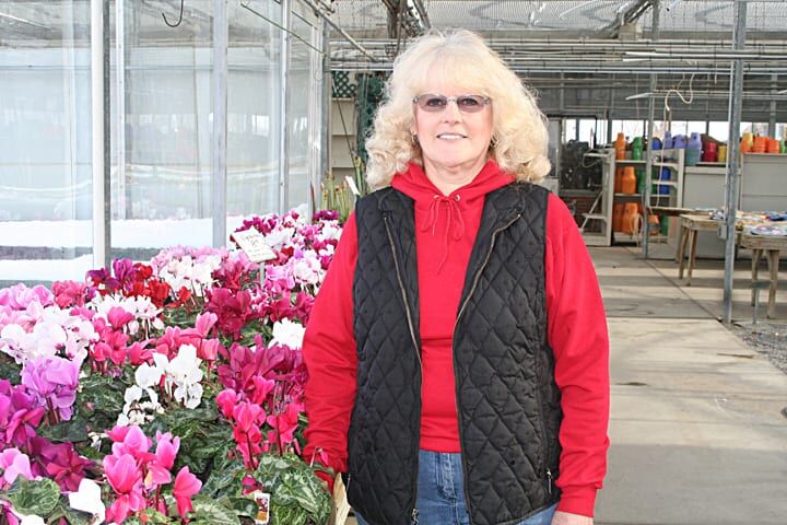 2010-03-AandMFarmworksandGardenCenter