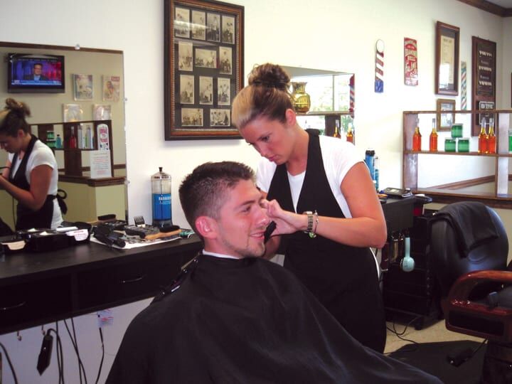 2012-08-CapitalBarberShop