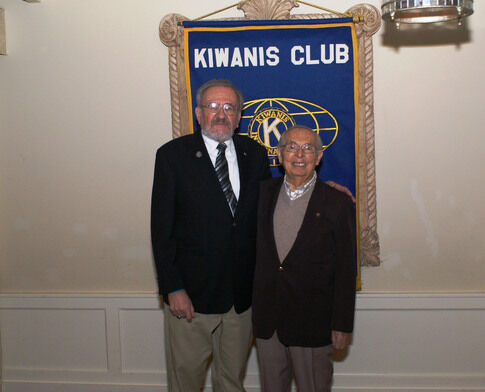 web1_2013-01-21-Kiwanis-Guest-Speaker.jpg