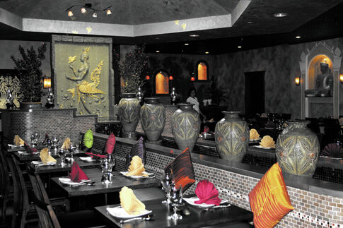 Ploy Siam meets area’s Thai food need