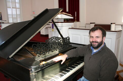 web1_2013-02-20-HE-Piano.JPG