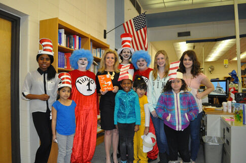 web1_2013-04-Read-Across-America.jpg