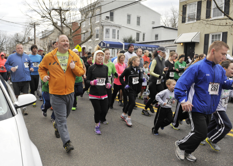 5k fun runners hit city streets