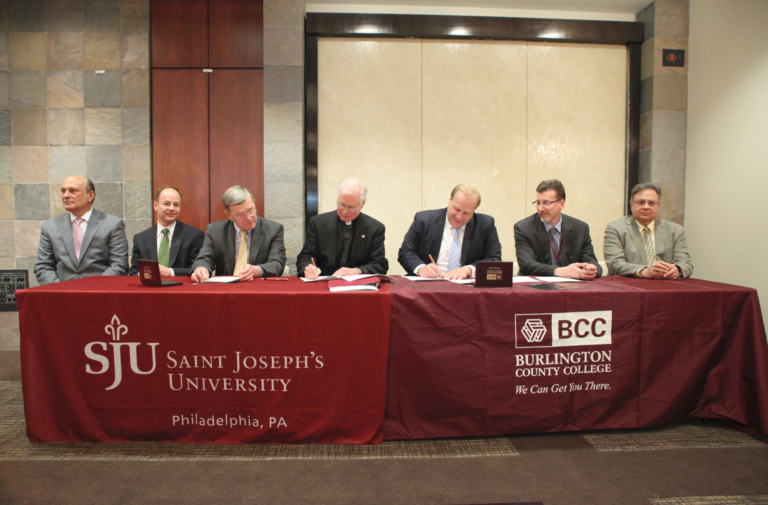 BCC signs Guaranteed Admission Agreement with Saint Joseph’s University