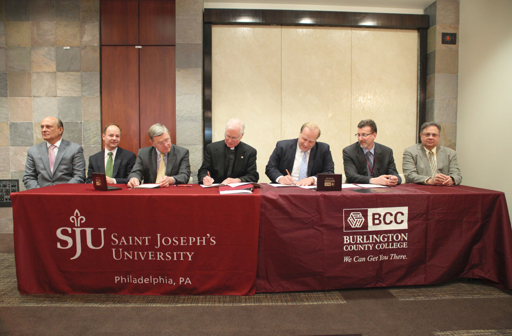 BCC signs Guaranteed Admission Agreement with Saint Joseph’s University