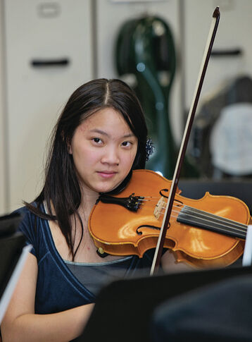 web1_2013-05-PE-Orchestra-Evelyn-Wu.jpg
