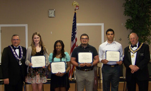 web1_2013-06-Hamilton-Elks-Students-of-the-Month.jpg