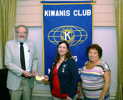 web1_2013-07-Kiwanis-GS-Donation-.jpg