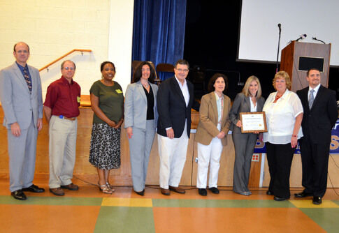 web1_2013-07-EW-Healthy-School-Award.jpg