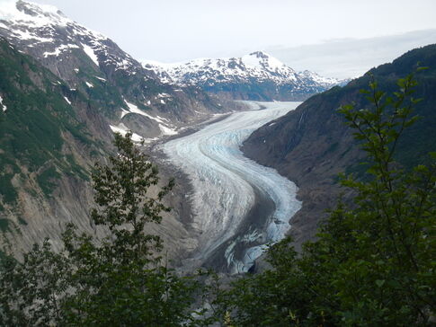 web1_salmon-glacier.jpg.JPG
