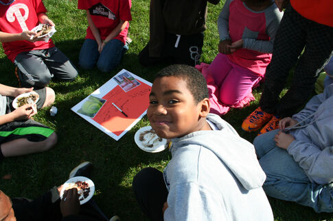 web1_2013-12-PE-Littlebrook-Food-Day.jpg