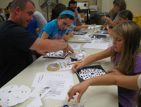 web1_2013-12-Morgan-Science-Night-3.jpg