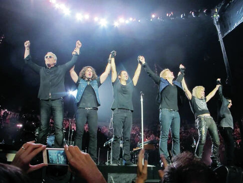 web1_2013-11-LG-Bon-Jovi.JPG