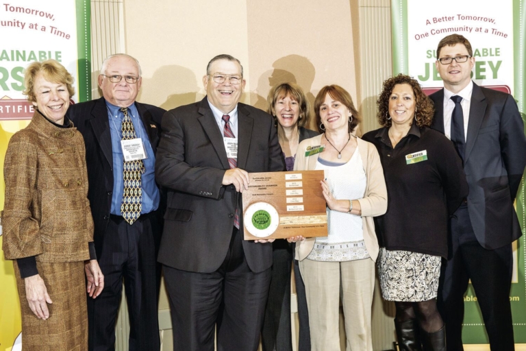 Green Team accepts Sustainability Champion award