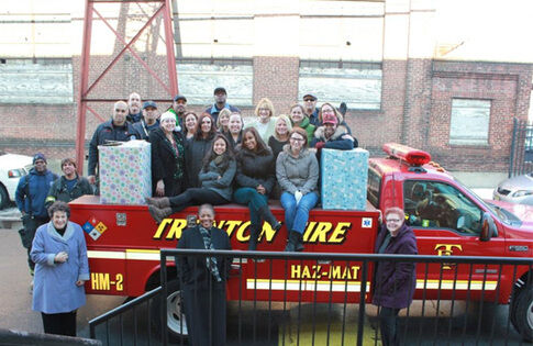 web1_2014-01-Trenton-FD-Toy-Donation.jpg
