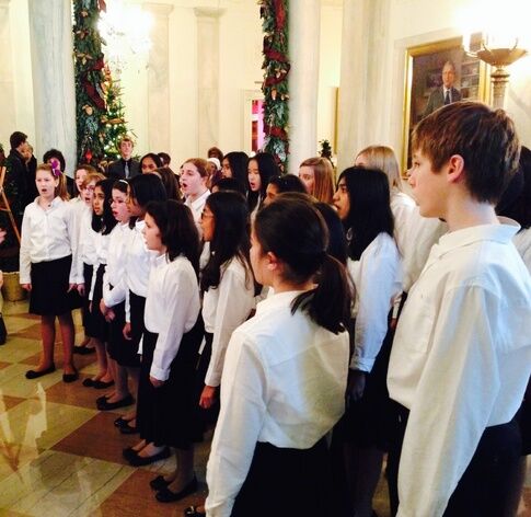 web1_2014-02-Cantus-Choir-White-House.jpg