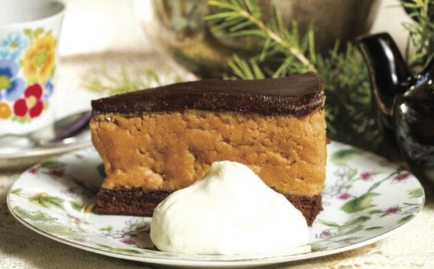 Diners finding comfort at eclectic café Under the Moon