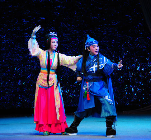web1_2014-03-Hangzhou-Yue-Opera-Company.jpg