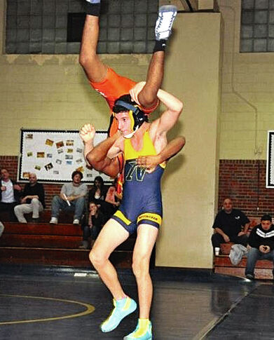 Nottingham wrestler wants no regrets in last season