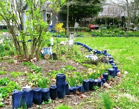 web1_2014-05-WEB-Blue-bottle-garden.jpg