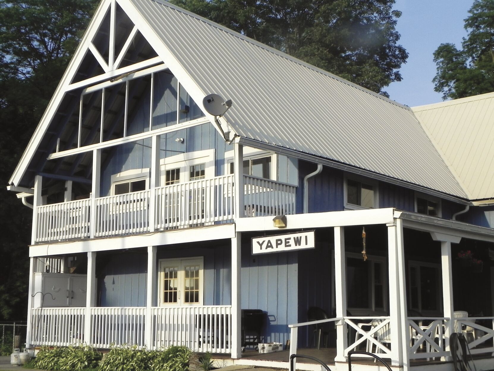 Camaraderie keeps Yapewi afloat