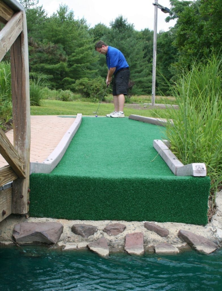 Mini golf returns to Pine Creek