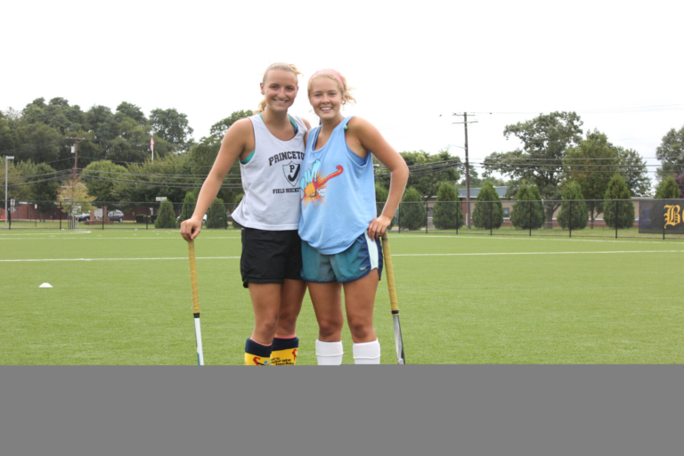 Scotties field hockey try to rebuild (Photos)