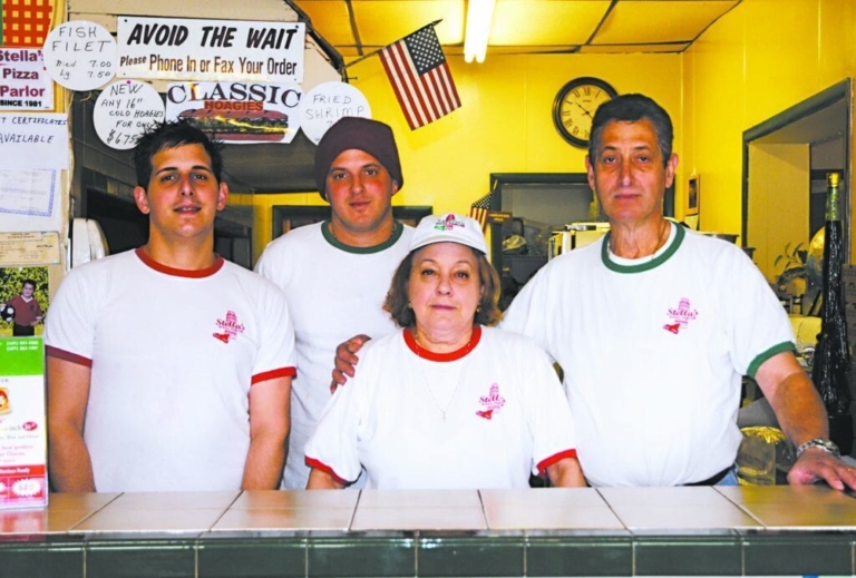 Good Italian food a family affair at Stella’s Pizza Parlor