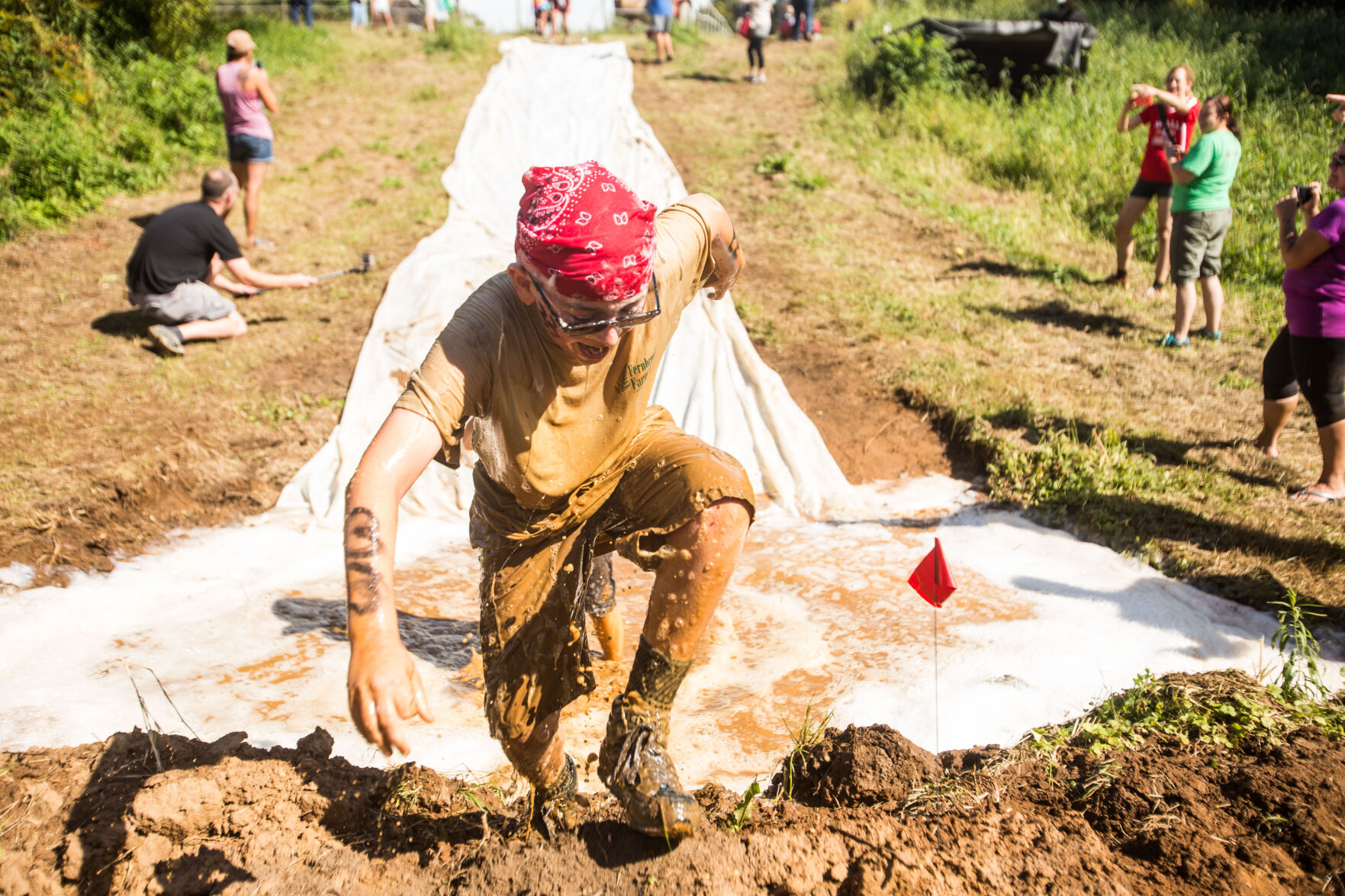Dirt flies at Fernbrook Farm Run (PHOTOS)