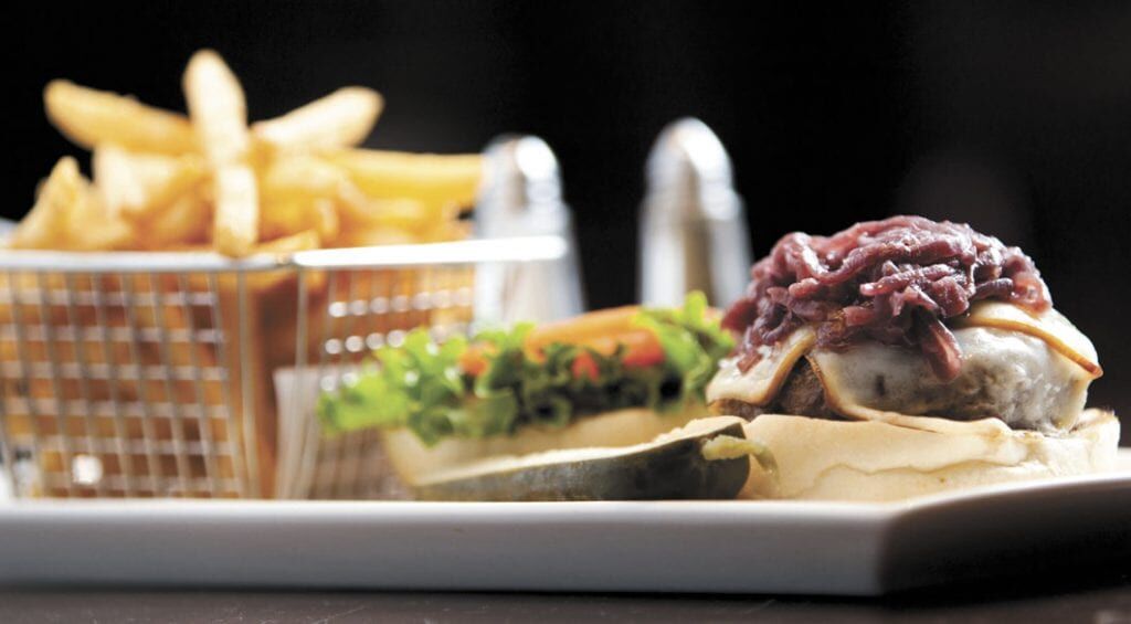 2014 11 BURGERS Yankee Doodle Tap Room