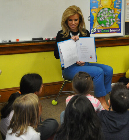 web1_Mayor-Yardville-School-Reading-March-2015.jpg