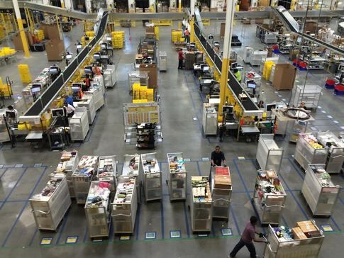 web1_2015-08-RA-Amazon-Fulfillment-Center.jpg