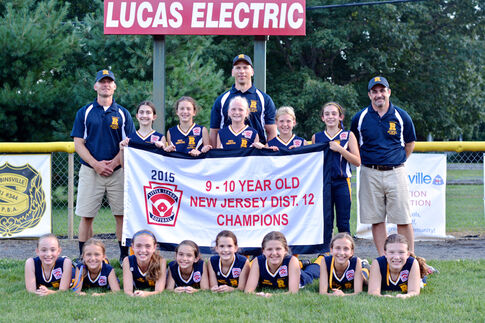 web1_2015-09-RA-Softball-All-Stars-WEB.jpg
