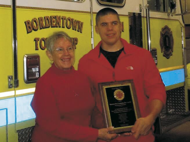 Elks honor first responder