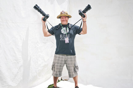 A new online magazine is the newest (ad)venture for David Simchock