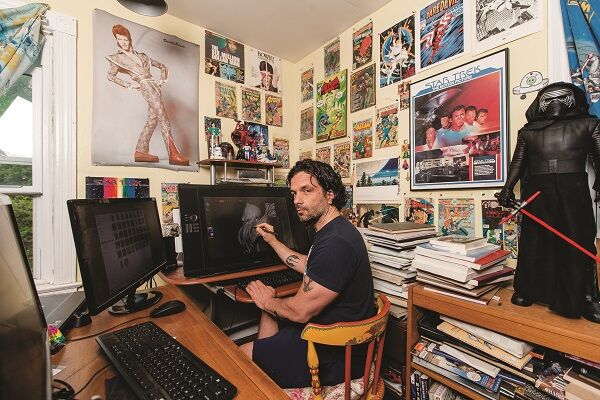 Sculptor creates for fans, as a fan