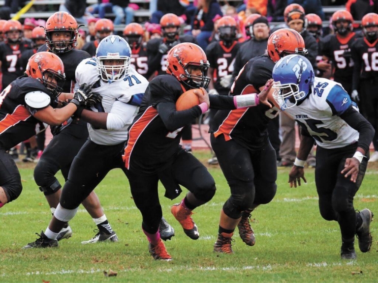Despite losses Ewing High football hopes to make state championships