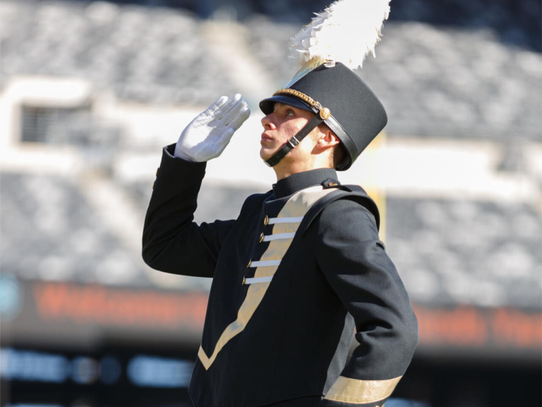 Marching Black and Gold takes 1st place in USBands competition