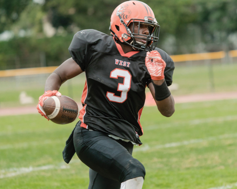 Hamilton High West benefits from brotherly bond