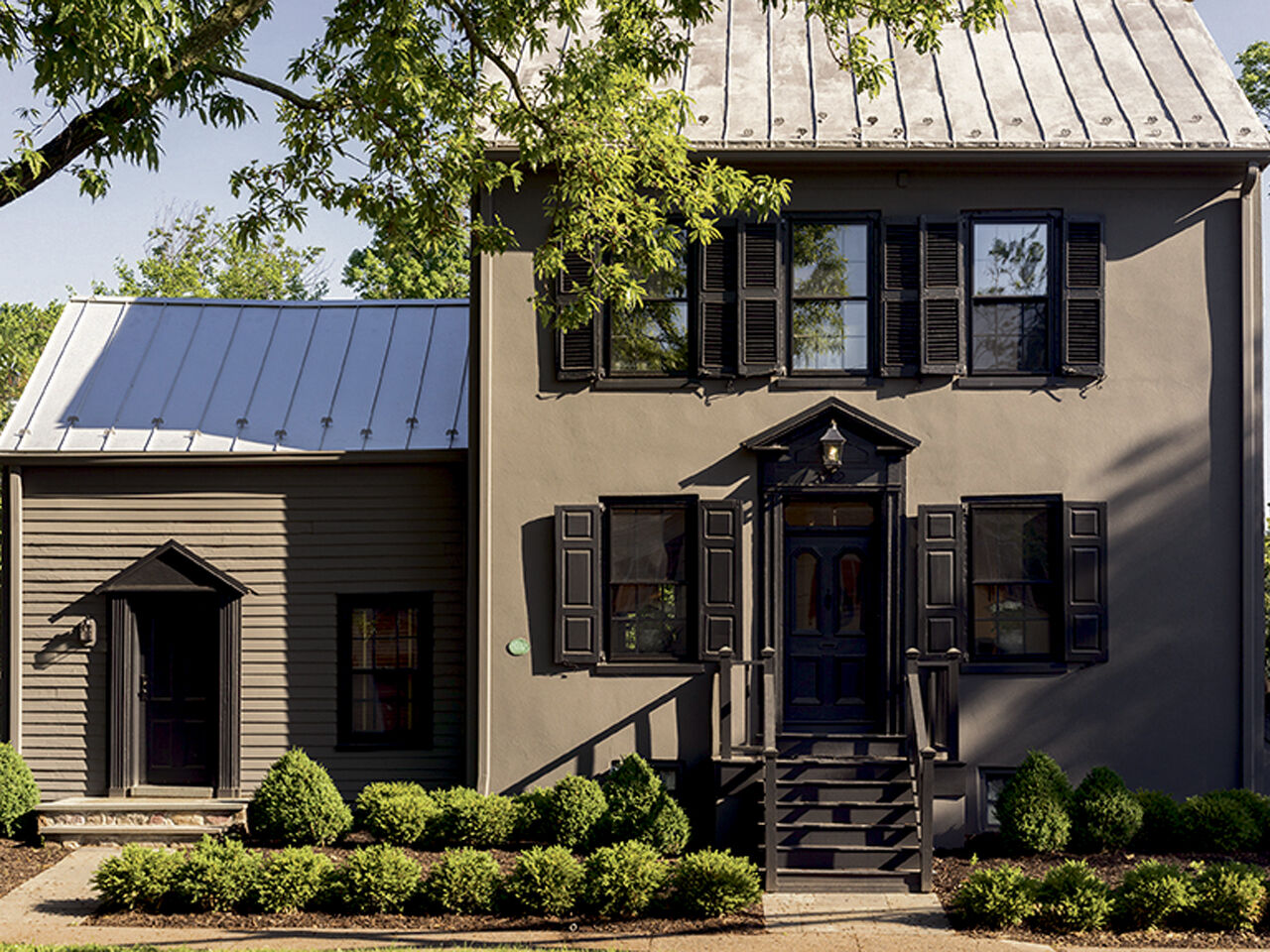 342 nassau street facade